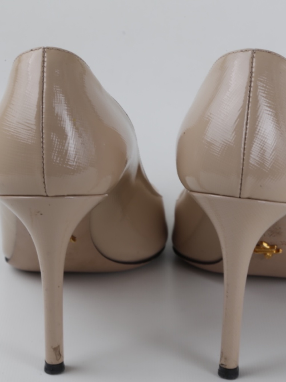 Prada Nude Beige Patent Leather Pointed Toe Pumps Heels Size 39.5 - Picture 12 of 16